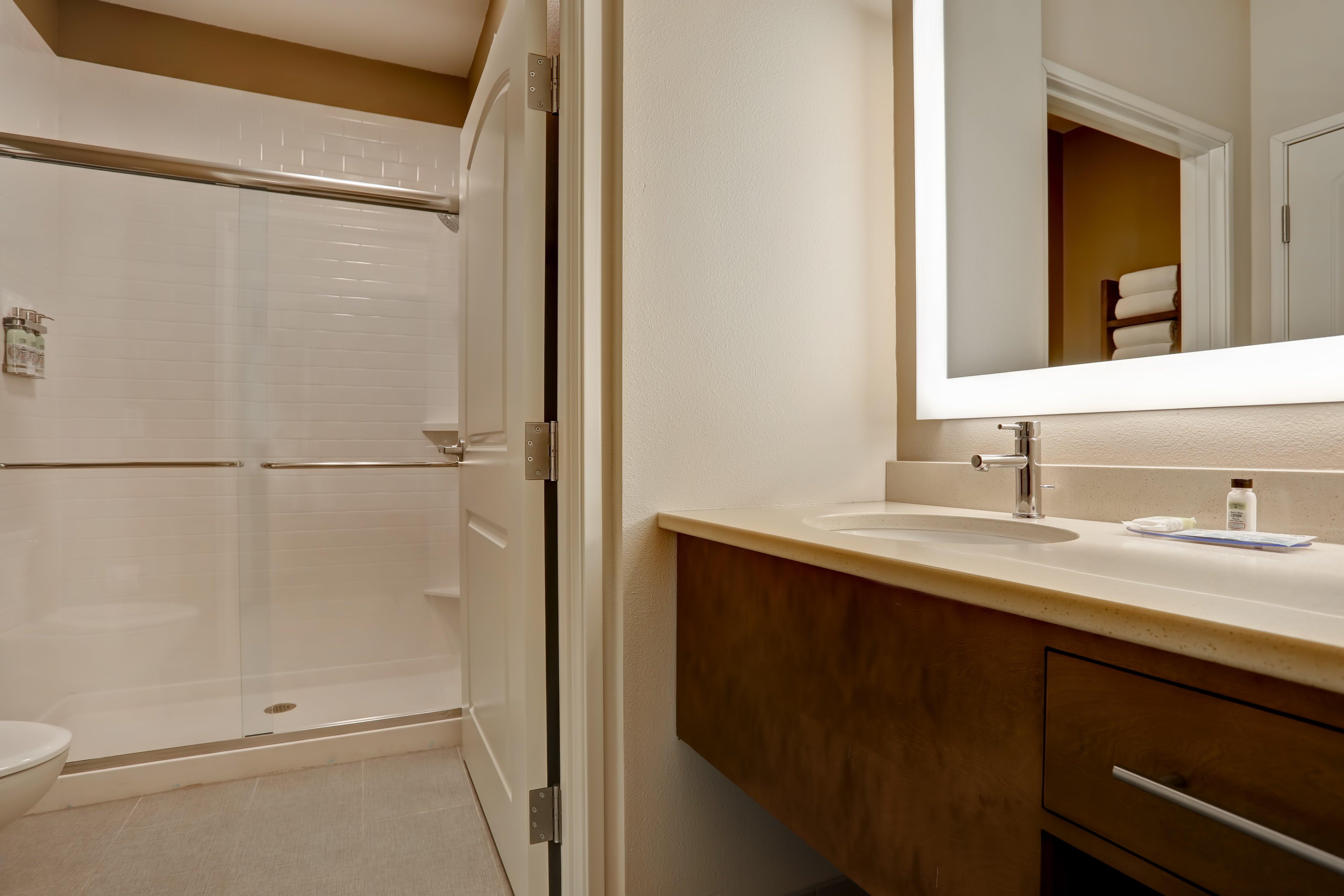 Staybridge Suites - Overland Park - Kansas City S By Ihg Ngoại thất bức ảnh